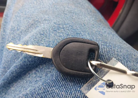 2006 Mitsubishi Eclipse Gs z USA, uszkodzony, nr VIN 4A3AK24F16E028875